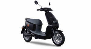 The best electric mopeds (scooters) you can buy – July 2021 - Green ...